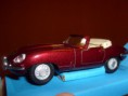 /album/fotogaleria-osobne-vozidla/jaguar-e-type-cabrio-jpg/